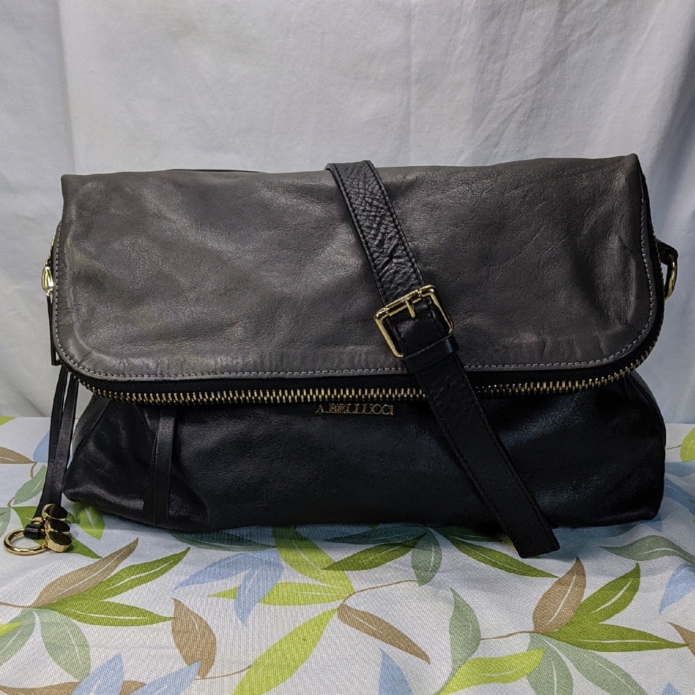 A. Bellucci Black & Gray Leather Foldover Adjst. Crossbody, Flat Bottom W/Feet